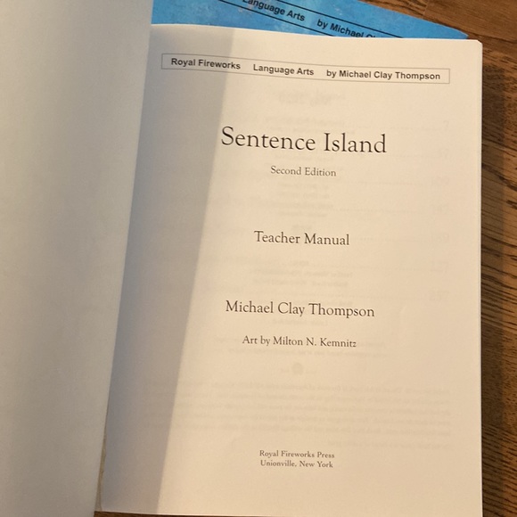 Sentence Island, student book and teacher manual - Picture 3 of 4